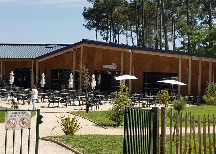 キャンプ場 Les Dunes De Contis サン・ジュリアン・アン・ボルヌ