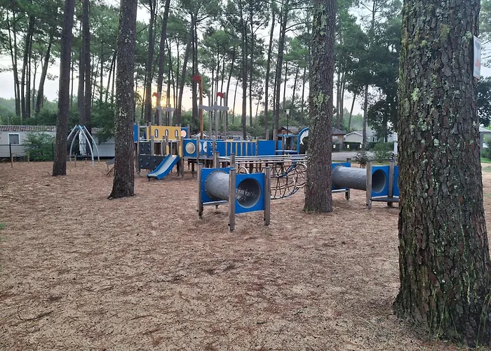 キャンプ場 Les Dunes De Contis サン・ジュリアン・アン・ボルヌ